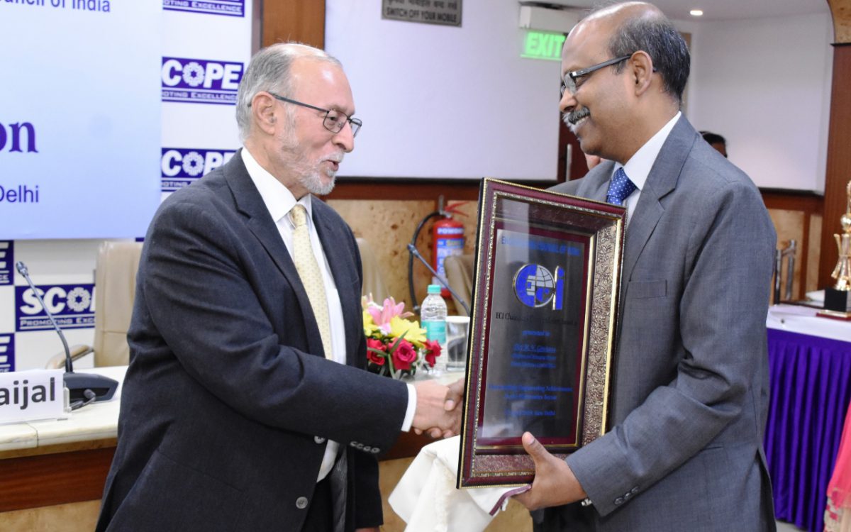 BEL CMD wins "Distinguished Engineer Award"